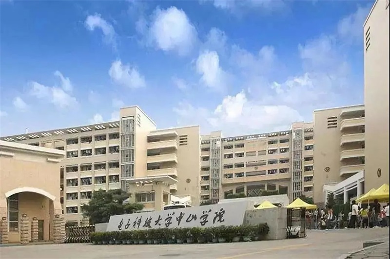 05.jpg